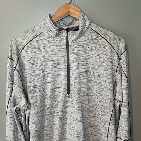 SOLD KUHL Alloy 1/4 Zip - Picture 4 of 13